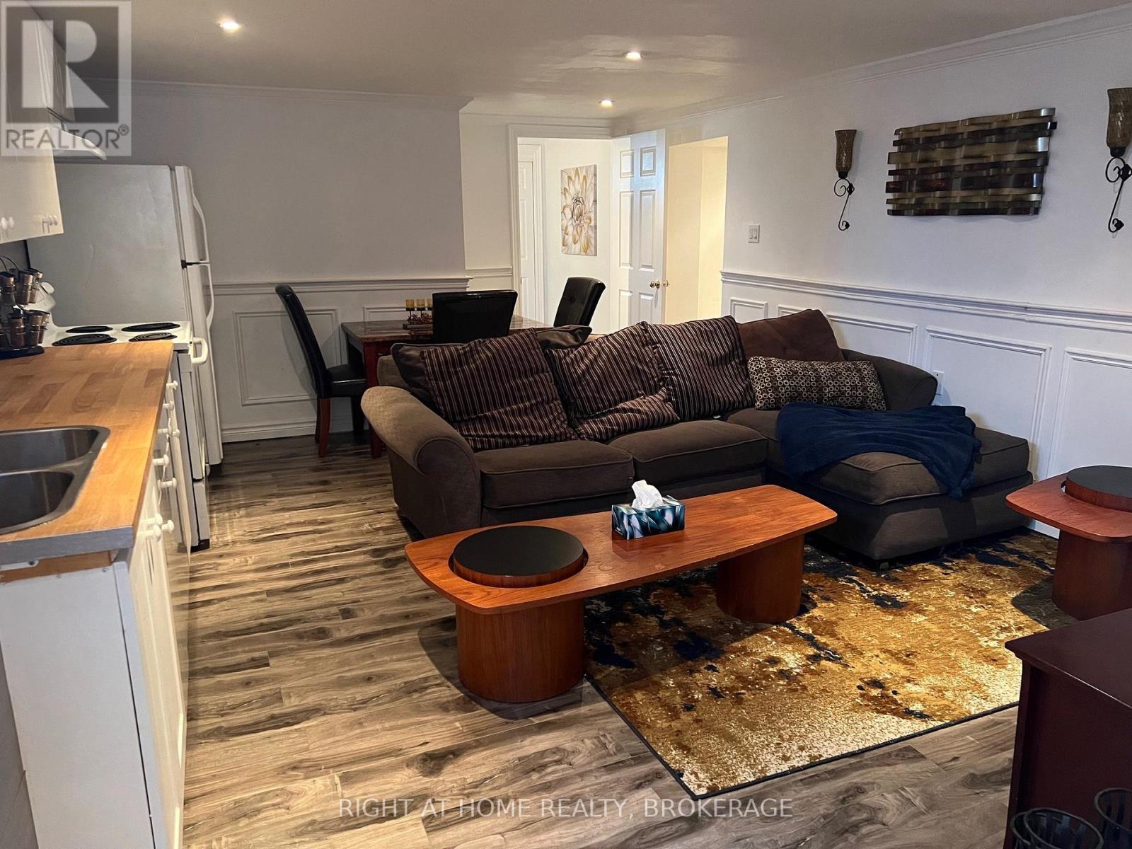 24 Grandview photo 5