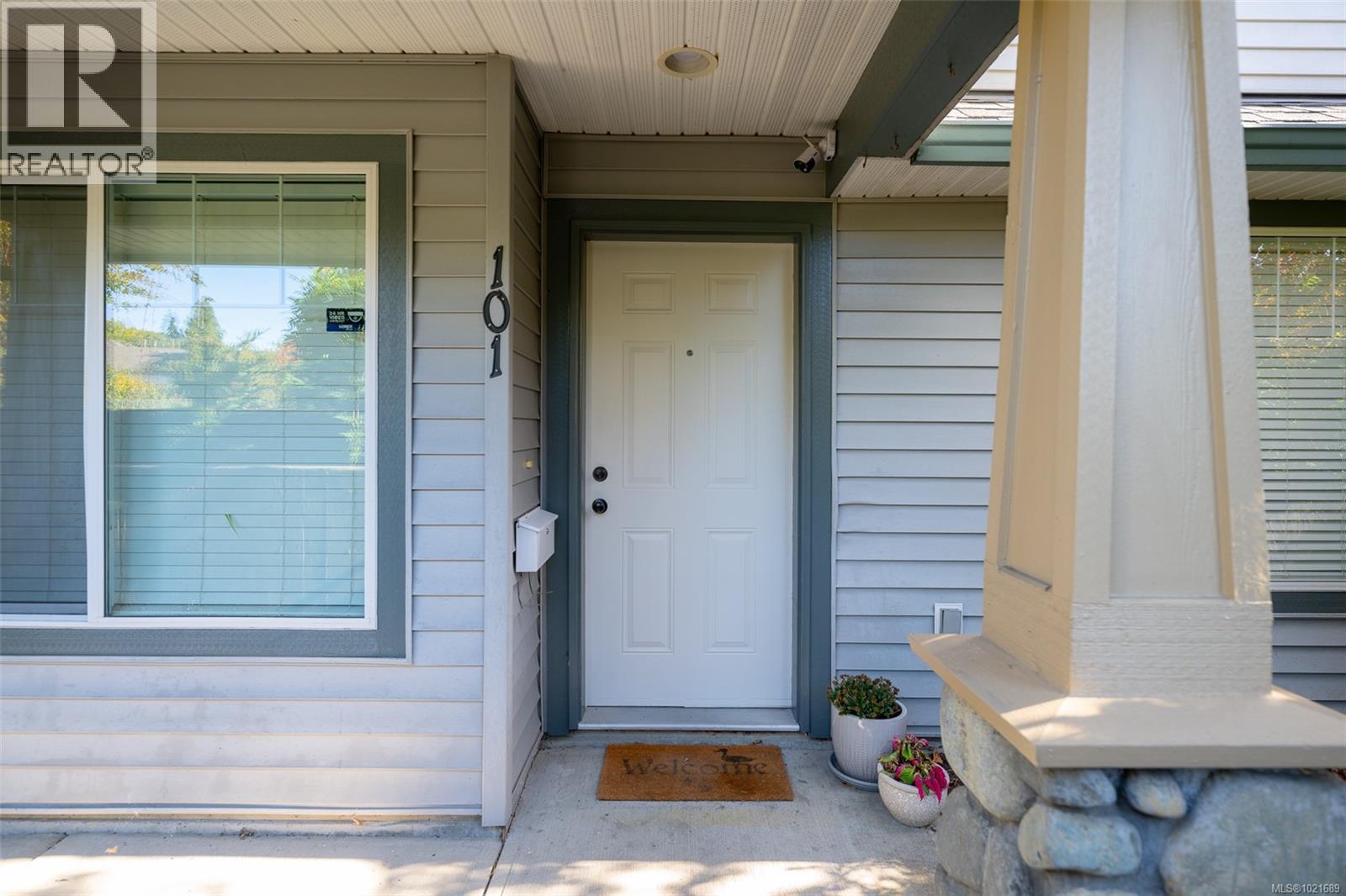 101 211 Victoria Rd, Nanaimo