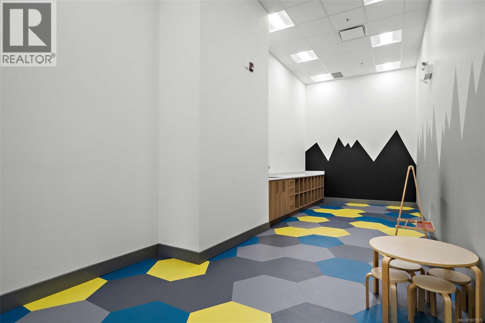 418 960 Reunion Ave, Langford