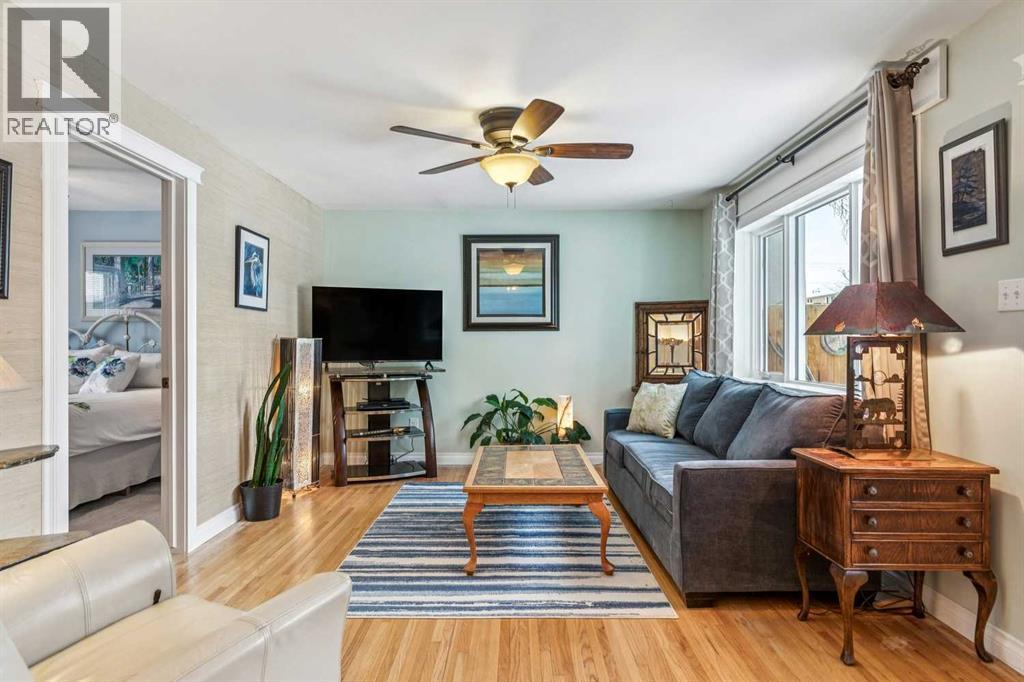 Single Family House Bungalow for Sale in   Avenue NW Bowness Calgary 