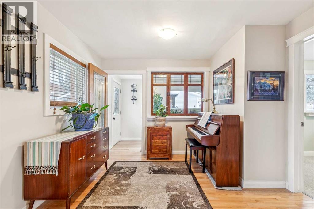 Single Family House Bungalow for Sale in   Avenue NW Bowness Calgary 