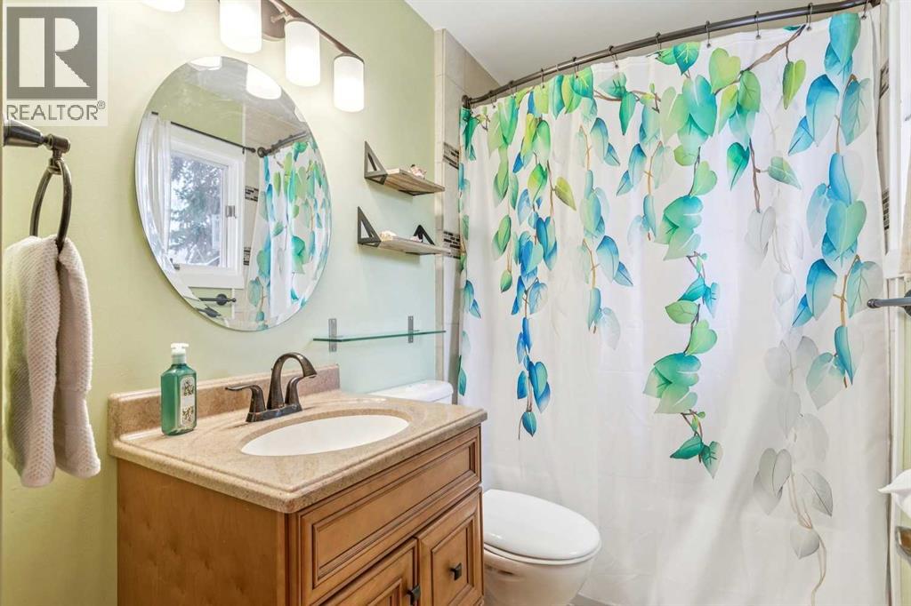 Single Family House Bungalow for Sale in   Avenue NW Bowness Calgary 