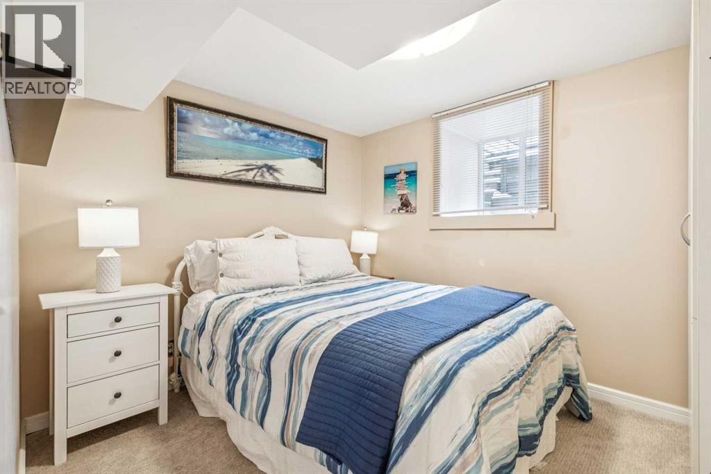 Single Family House Bungalow for Sale in   Avenue NW Bowness Calgary 