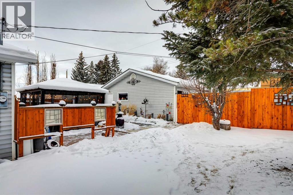 Single Family House Bungalow for Sale in   Avenue NW Bowness Calgary 