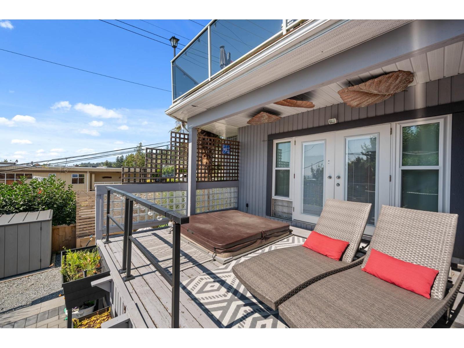 1246 OXFORD STREET, White Rock