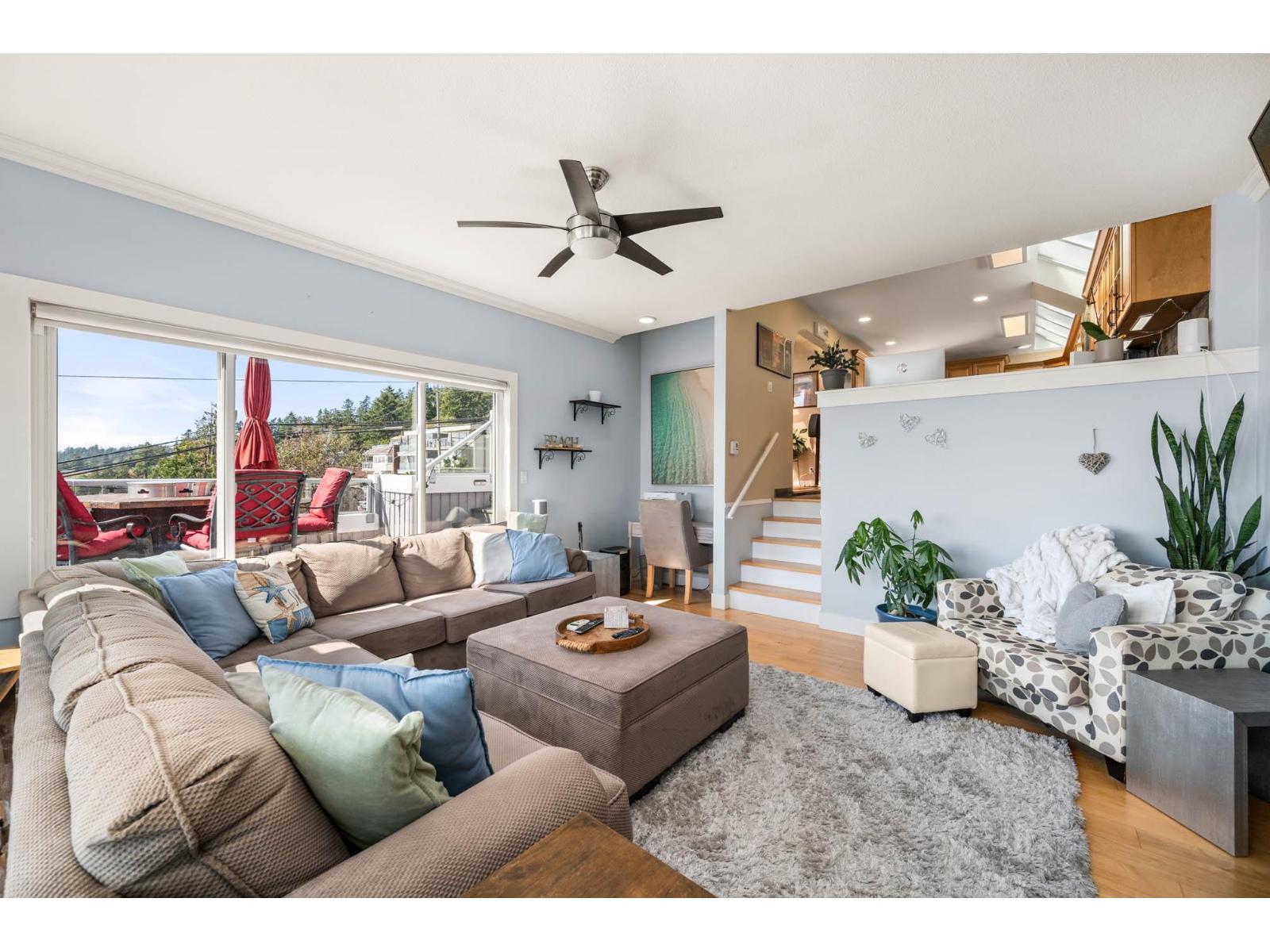 1246 OXFORD STREET, White Rock