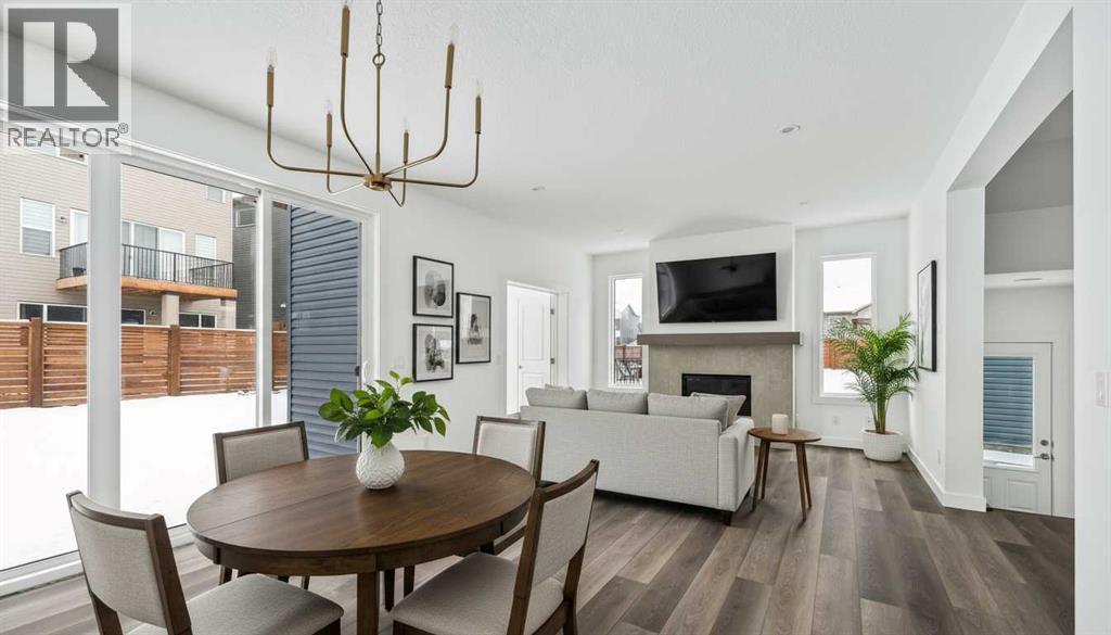 438 Lucas Way NW, Calgary, Alberta