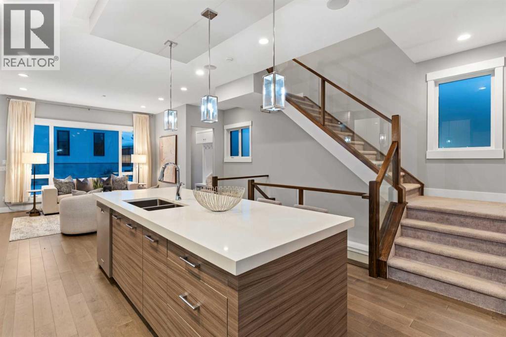 Single Family House for Sale in   Avenue SW South Calgary Calgary 