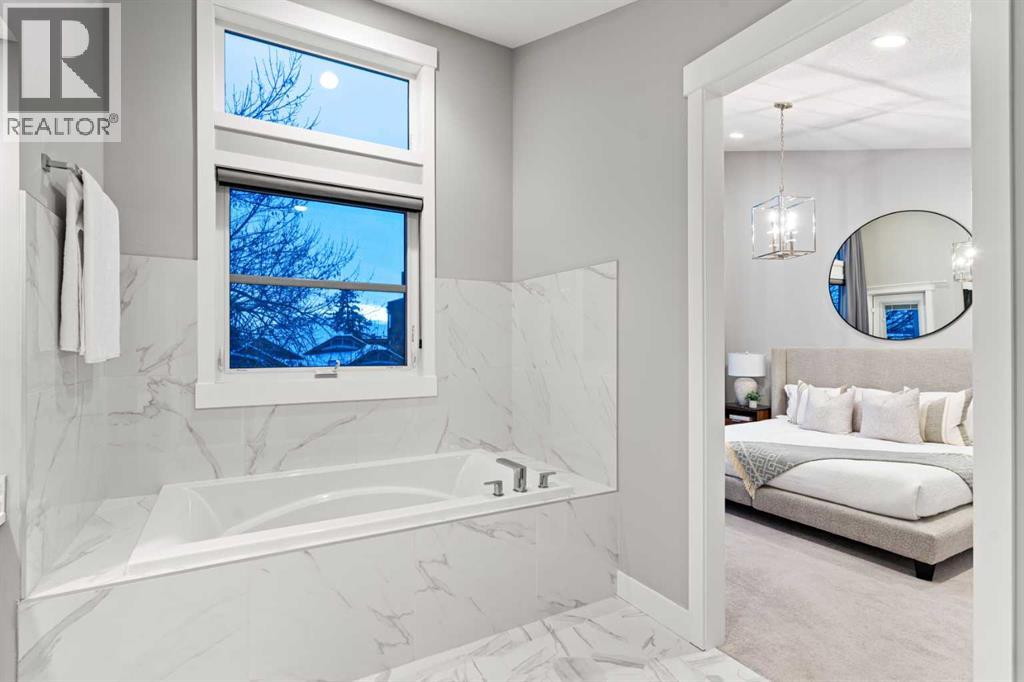 Single Family House for Sale in   Avenue SW South Calgary Calgary 