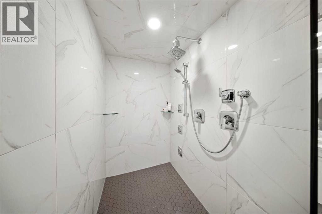 Single Family House for Sale in   Avenue SW South Calgary Calgary 