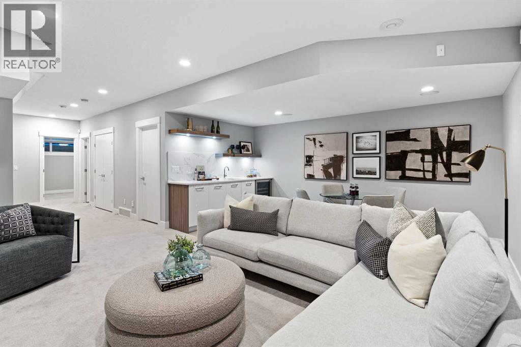 Single Family House for Sale in   Avenue SW South Calgary Calgary 