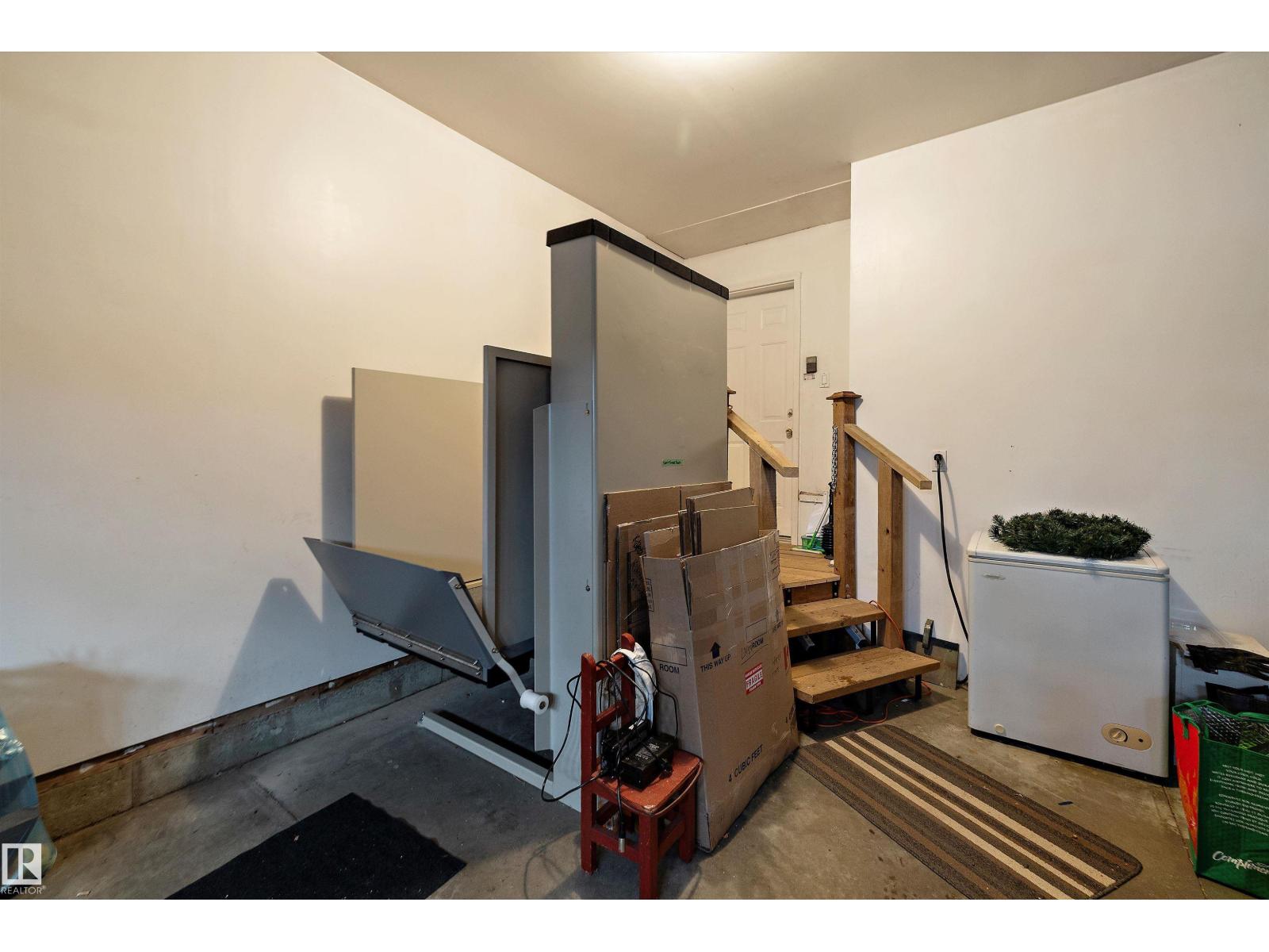 #5 2325 RIVERBEND RD NW, Edmonton