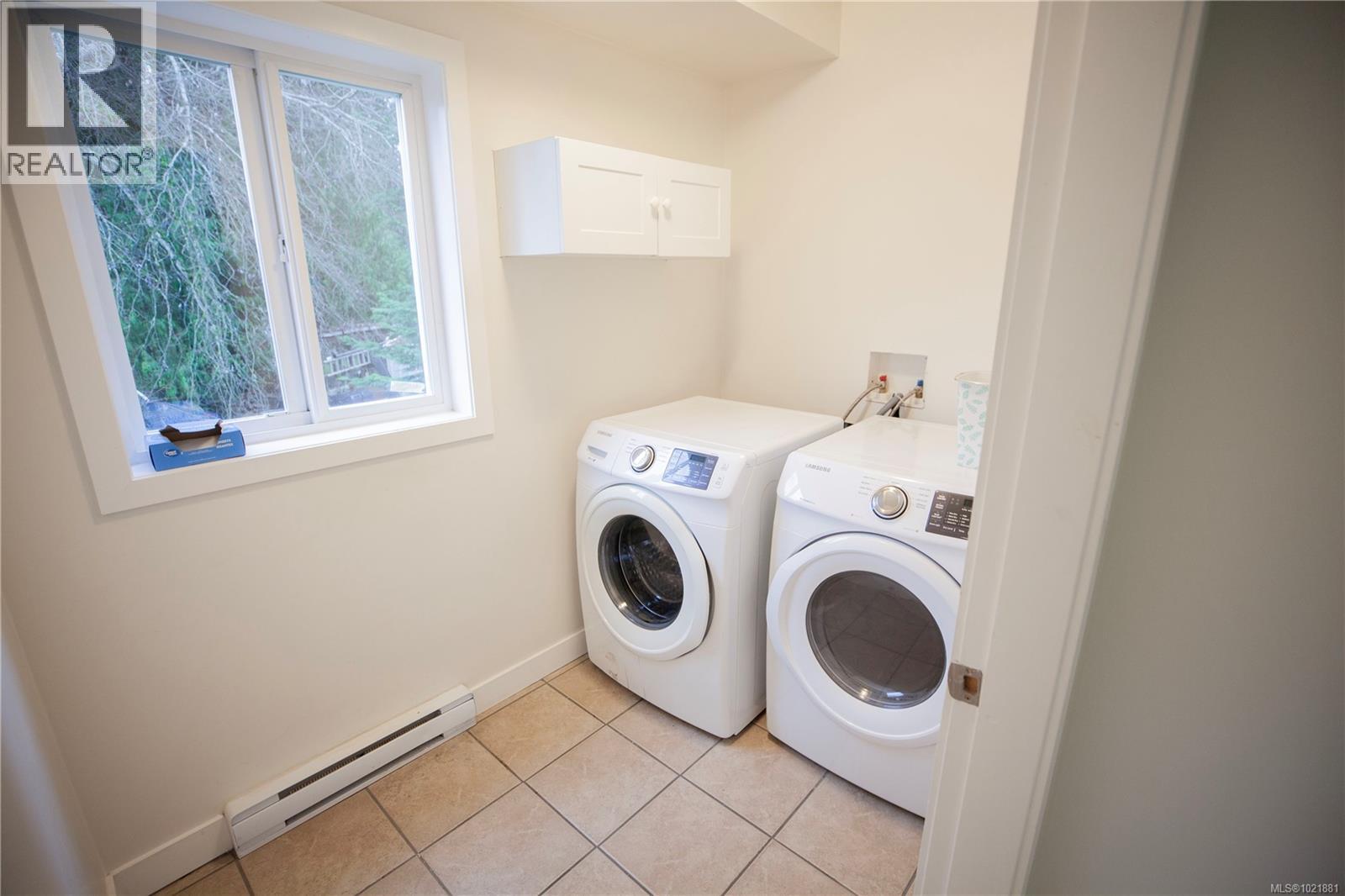 6164 Grieve Rd, Duncan