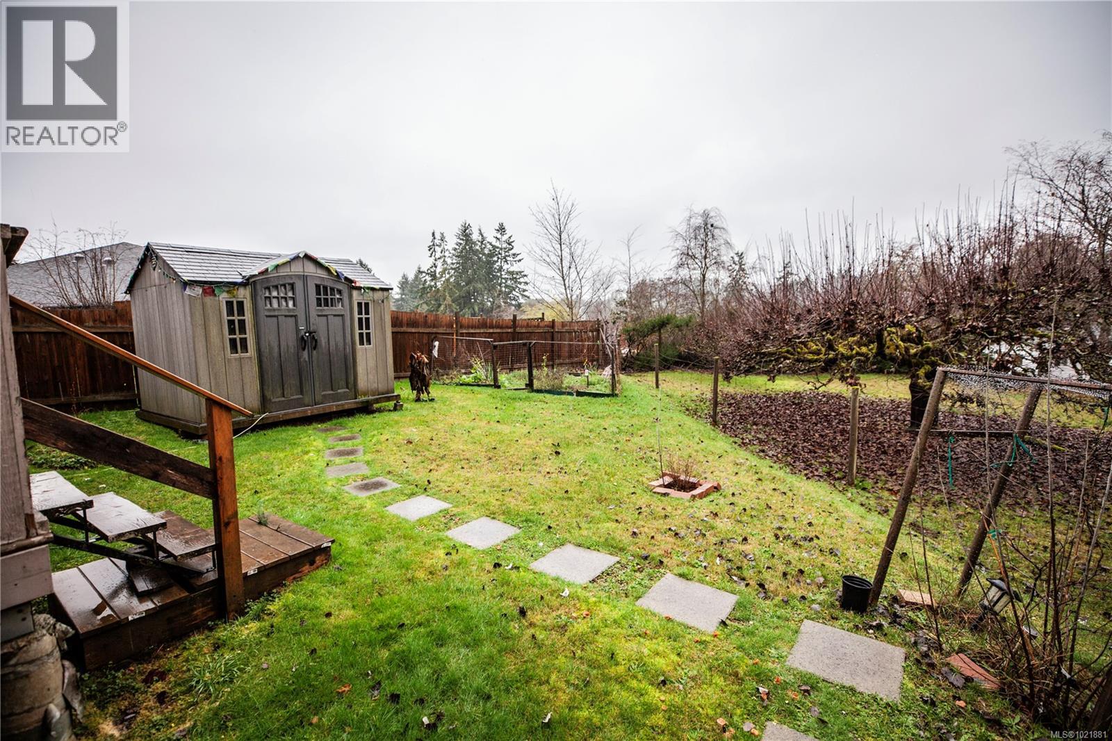 6164 Grieve Rd, Duncan