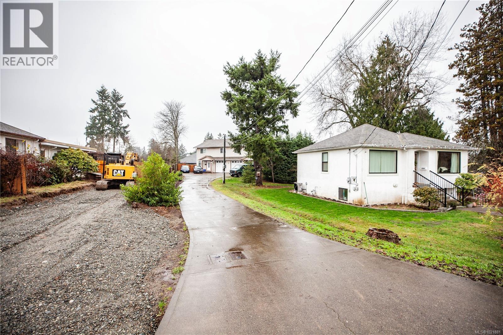 6164 Grieve Rd, Duncan