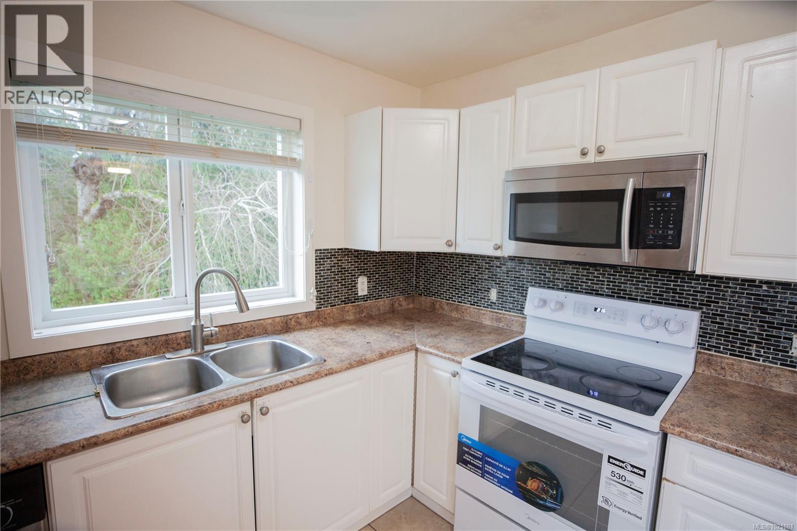 6164 Grieve Rd, Duncan