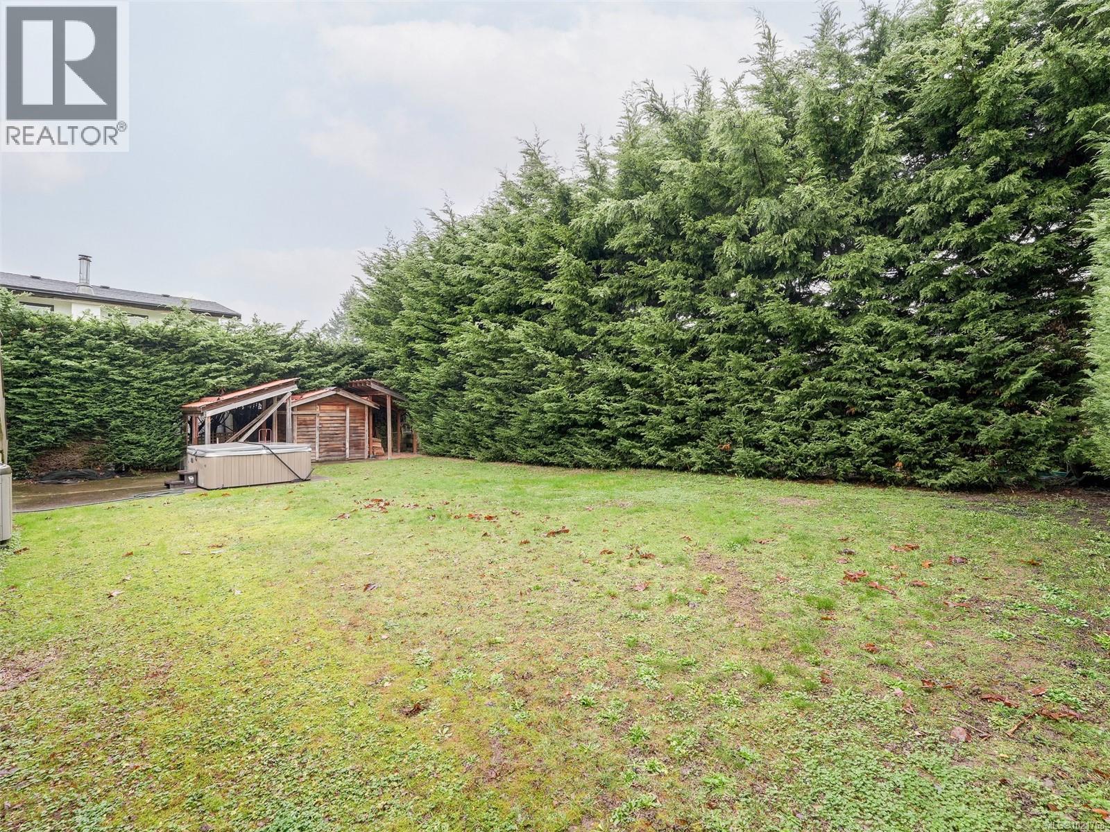 1018 Damelart Way, Central Saanich