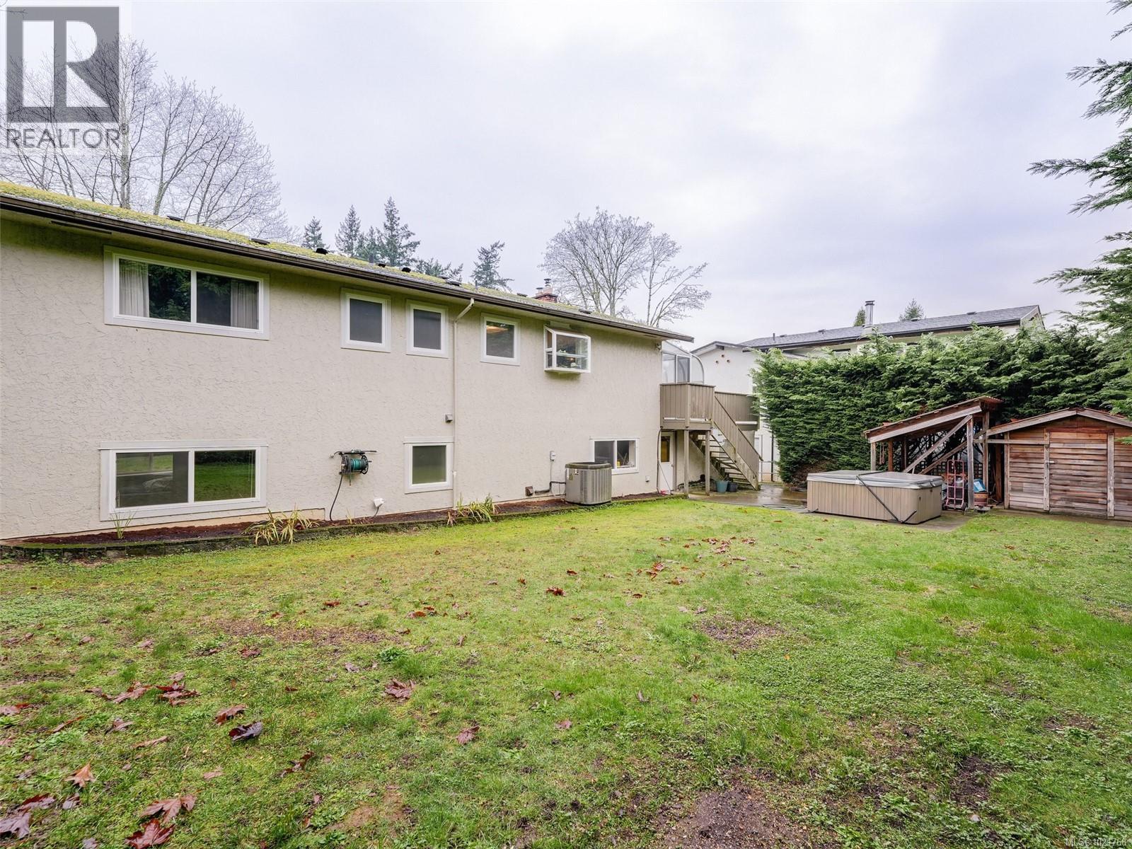 1018 Damelart Way, Central Saanich