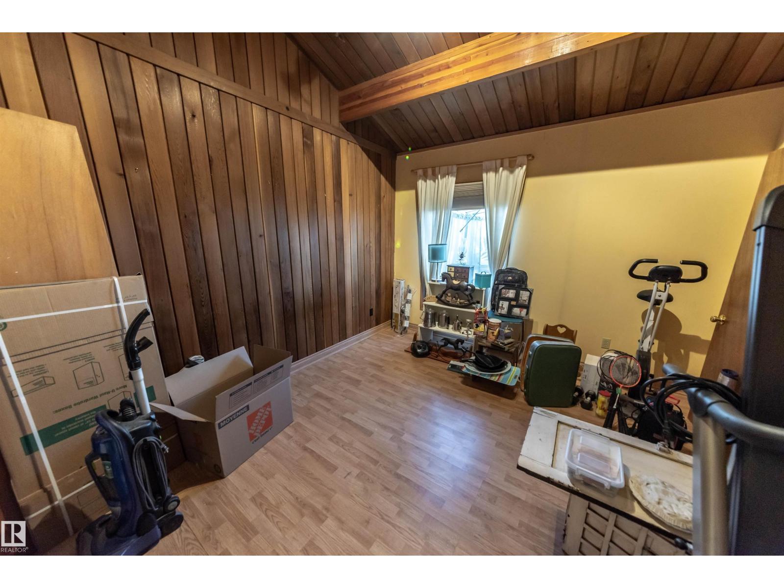 
          6818 50 AV
            <br/>
            <span>Rural Lac Ste. Anne County</span>
            , 
            <span>AB</span>
             <span>T0E0A0</span>
         - Photo 41