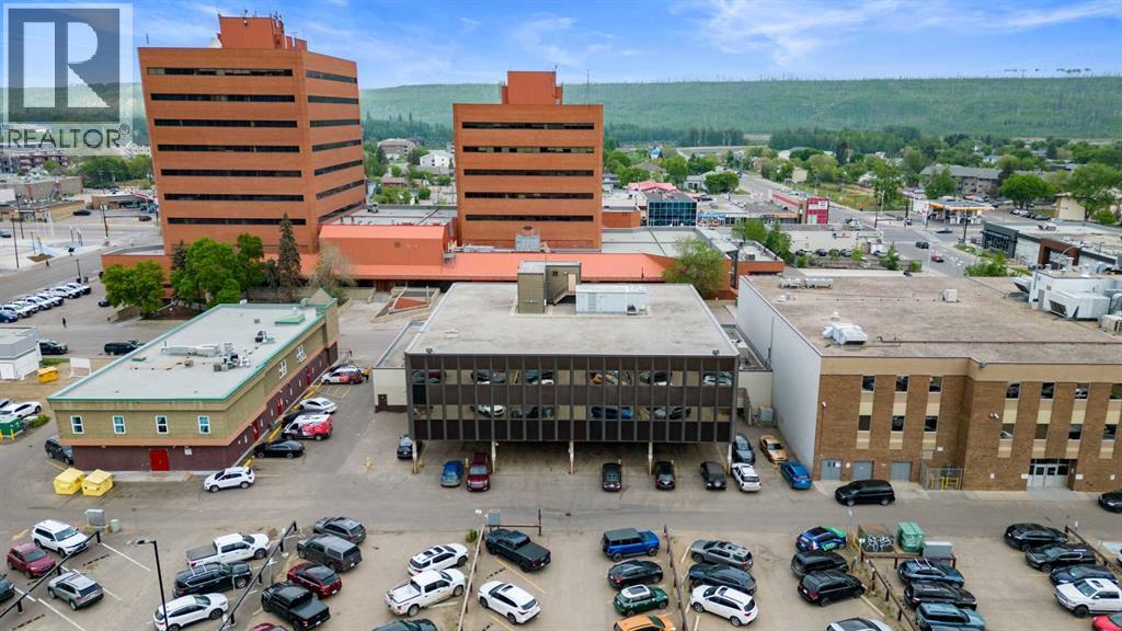 9911 MacDonald Avenue, Fort McMurray