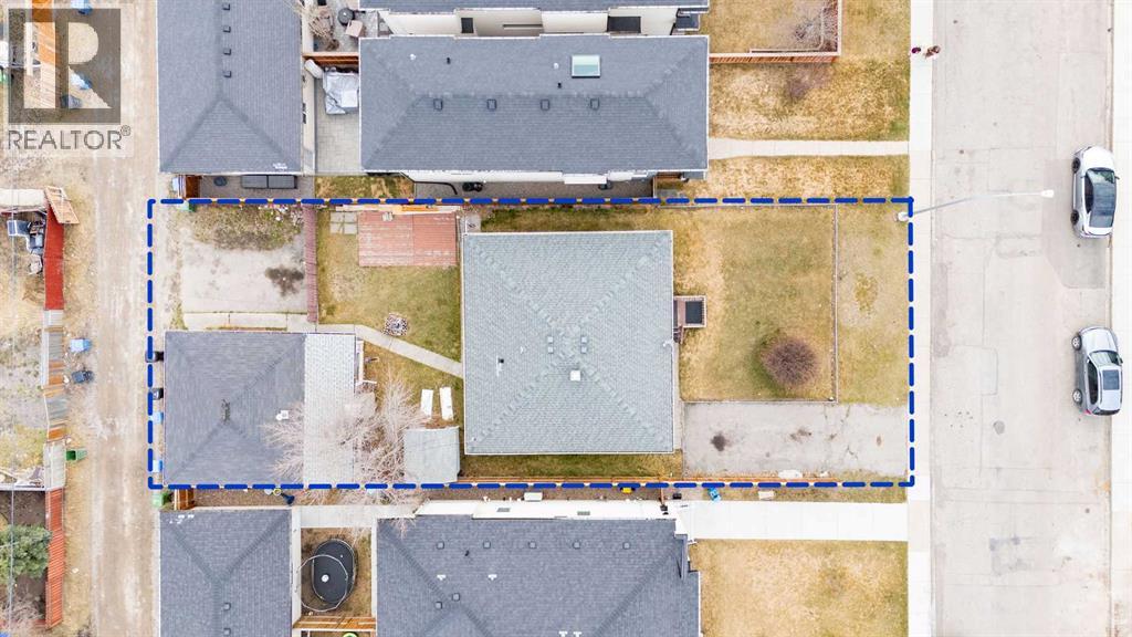 Single Family House Bungalow for Sale in   Avenue NW Bowness Calgary 