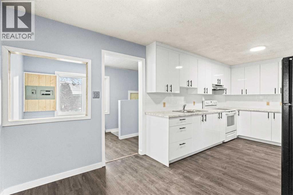 Single Family House Bungalow for Sale in   Avenue NW Bowness Calgary 