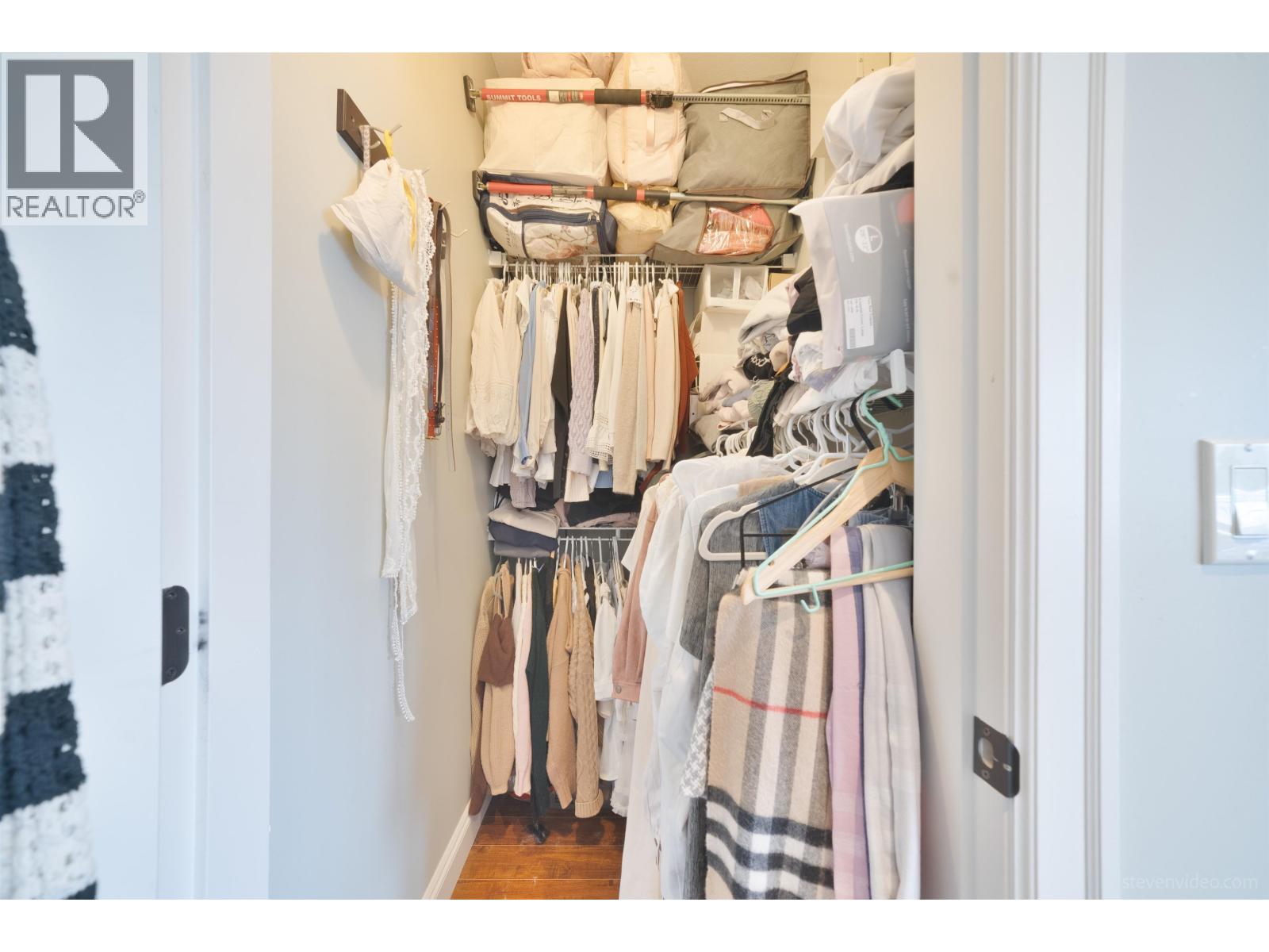 3832 SLOCAN STREET, Vancouver