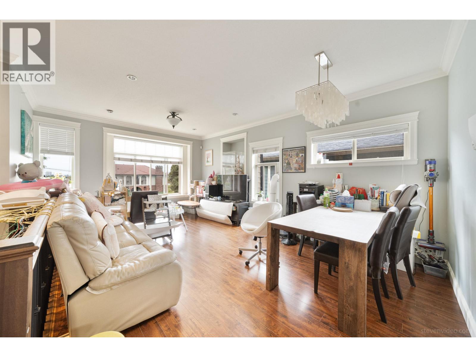 3832 SLOCAN STREET, Vancouver