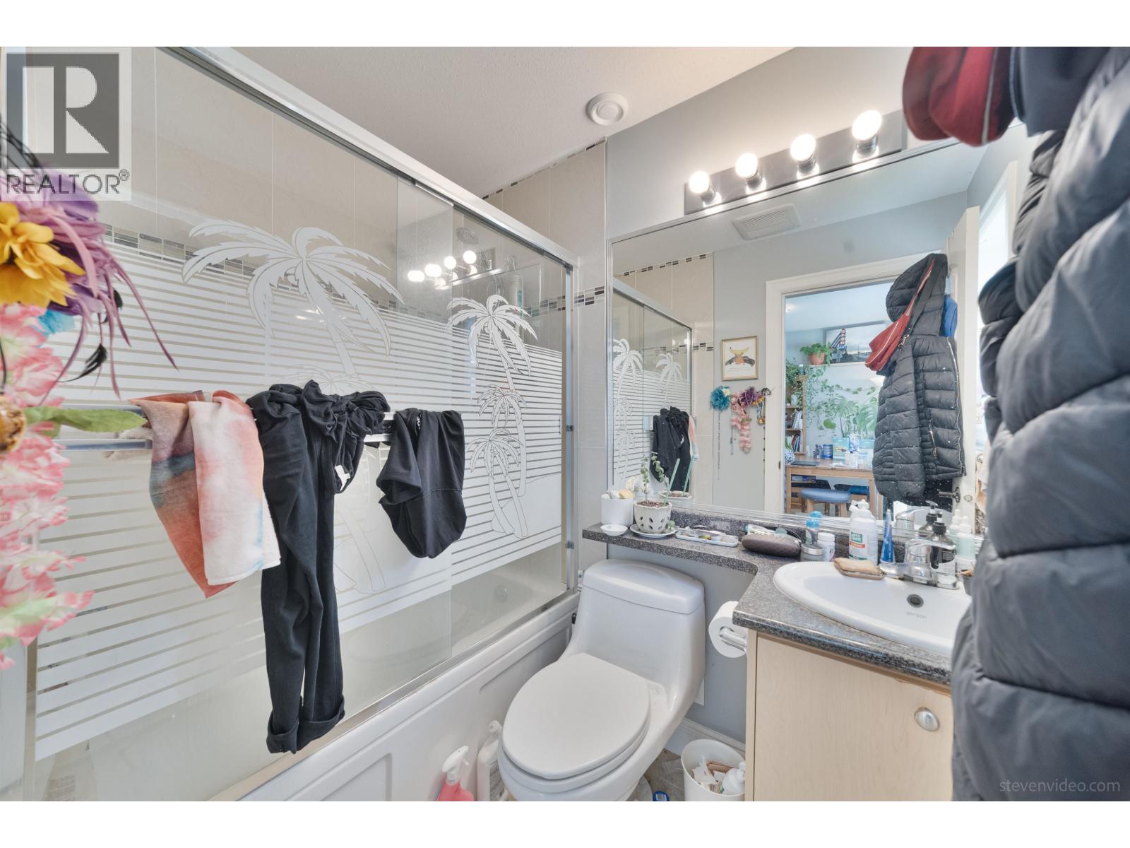 3832 SLOCAN STREET, Vancouver