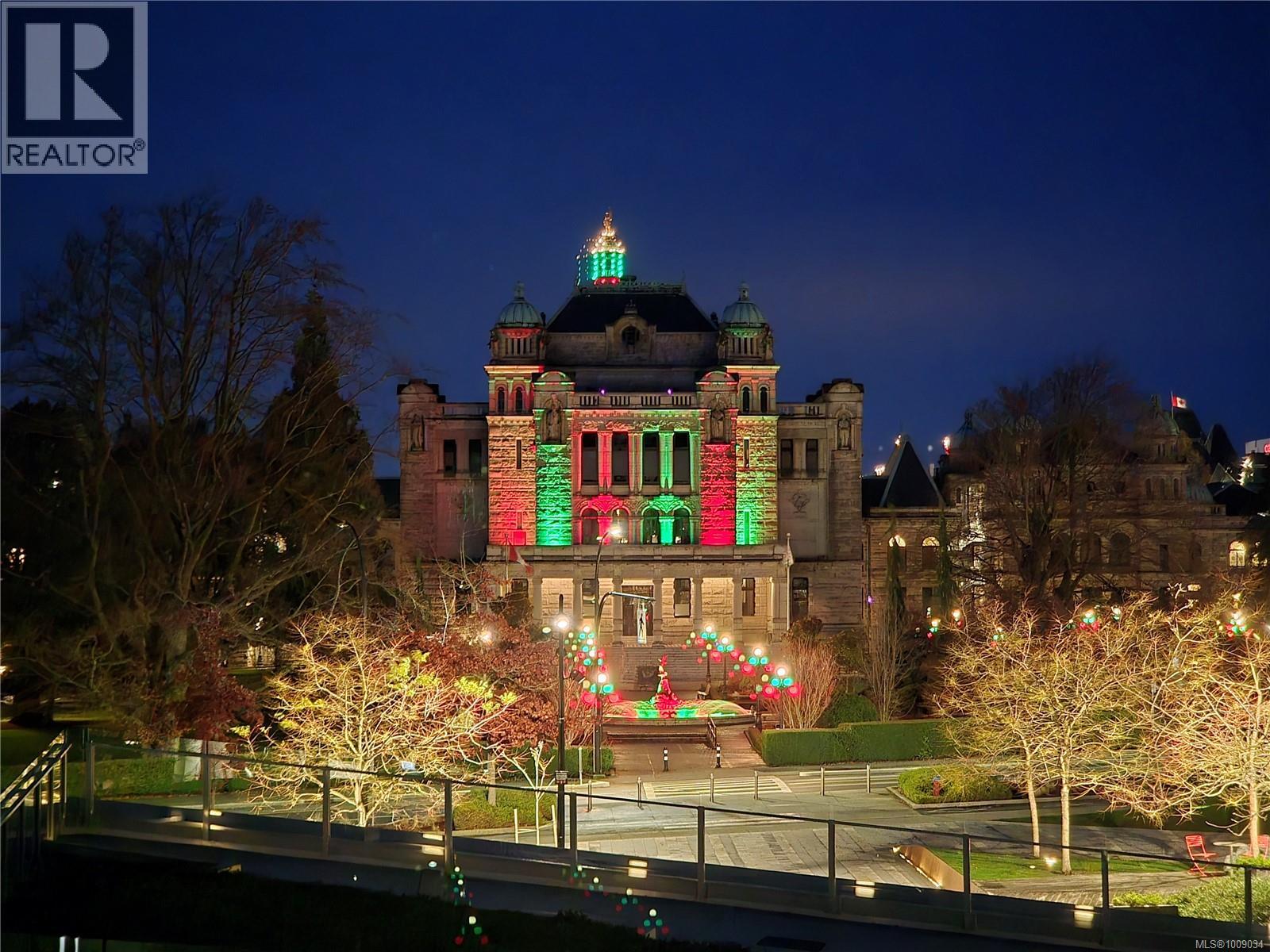 304 550 Michigan St, Victoria