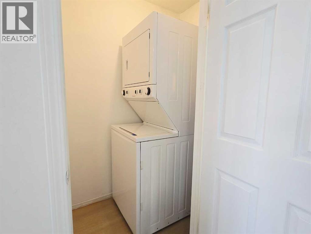 Single Family House for Sale in   Centre Street NW Huntington Hills Calgary 