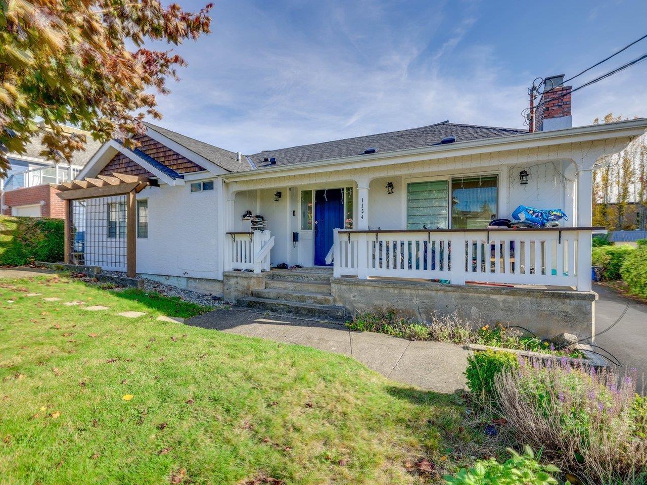 1154 FINLAY STREET, White Rock
