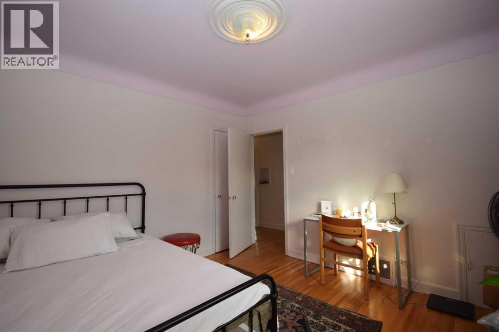 Single Family House for Sale in main floor   Street NW Capitol Hill Calgary 