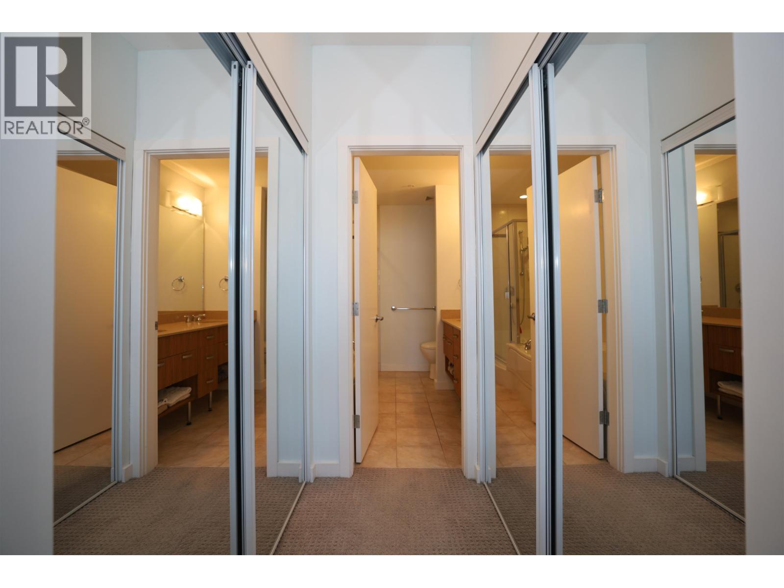 226 5160 DAVIS BAY ROAD, Sechelt