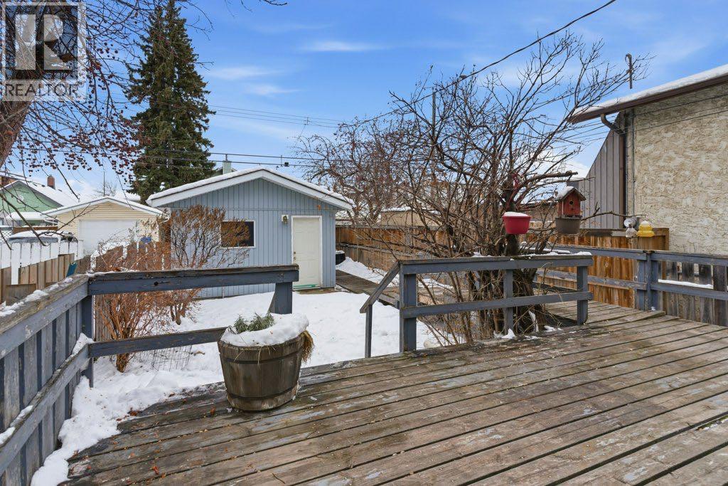 Single Family House Bungalow for Sale in   Avenue NW Capitol Hill Calgary 