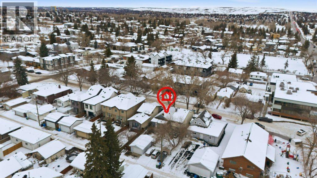 Single Family House Bungalow for Sale in   Avenue NW Capitol Hill Calgary 