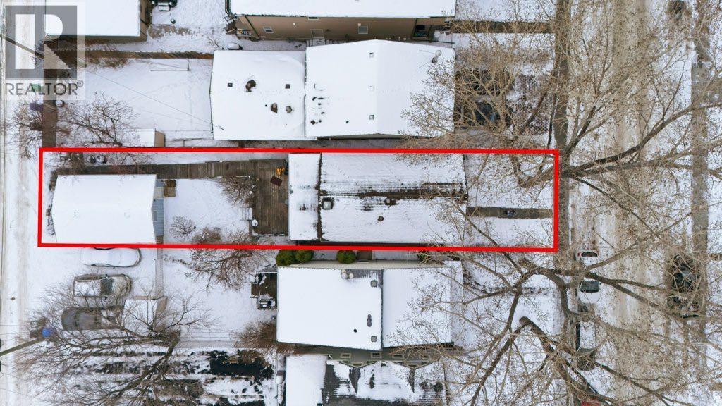 Single Family House Bungalow for Sale in   Avenue NW Capitol Hill Calgary 