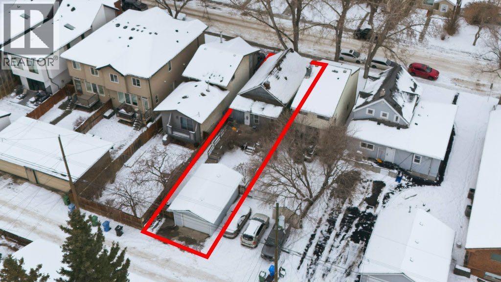 Single Family House Bungalow for Sale in   Avenue NW Capitol Hill Calgary 