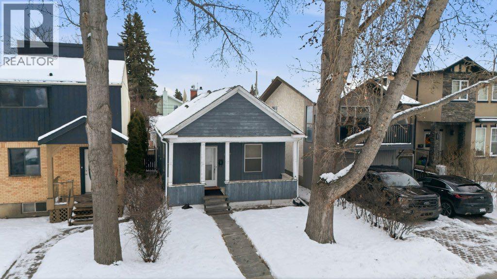 Single Family House Bungalow for Sale in   Avenue NW Capitol Hill Calgary 