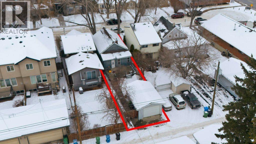Single Family House Bungalow for Sale in   Avenue NW Capitol Hill Calgary 