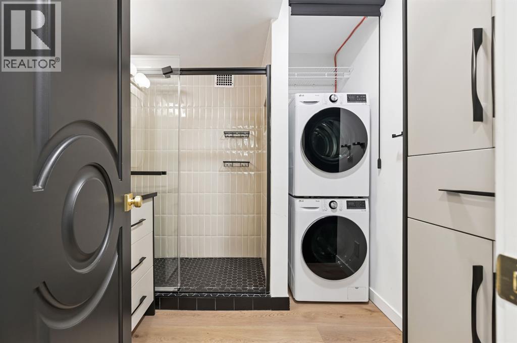 Single Family House for Sale in   Rideau Place SW Rideau Park Calgary 