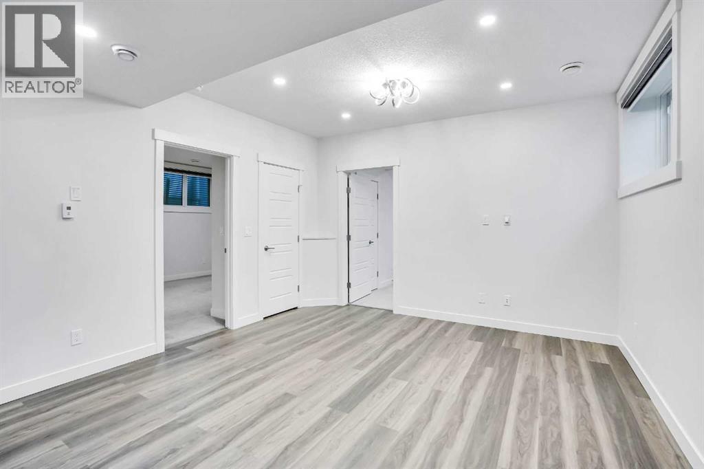 Single Family House for Sale in  Howse Heights NE Livingston Calgary 