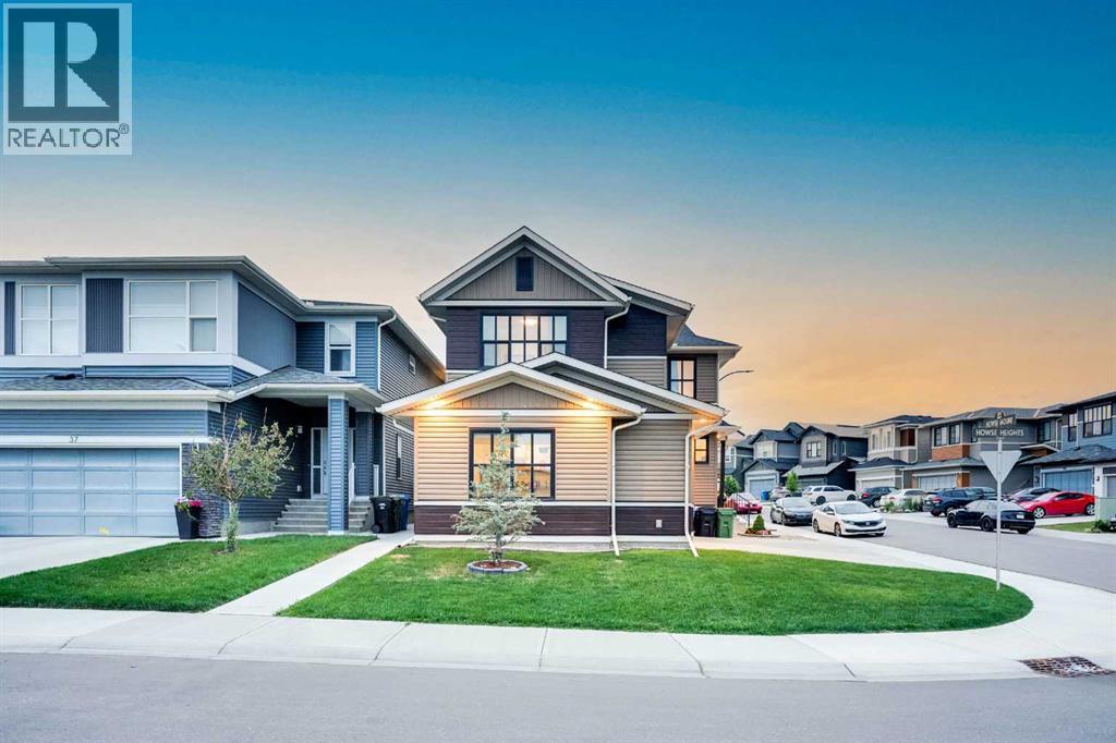 Single Family House for Sale in  Howse Heights NE Livingston Calgary 
