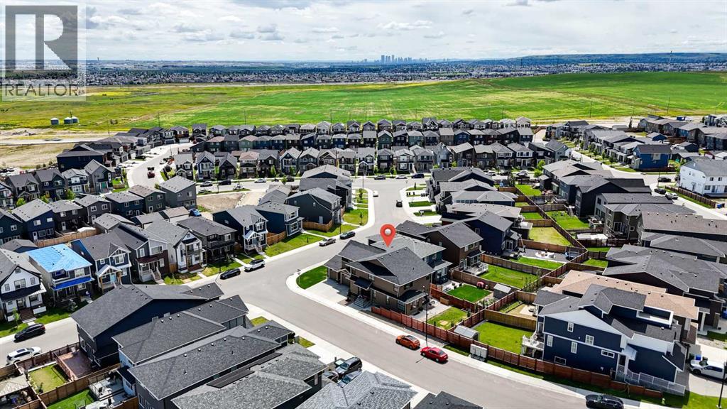 Single Family House for Sale in  Howse Heights NE Livingston Calgary 