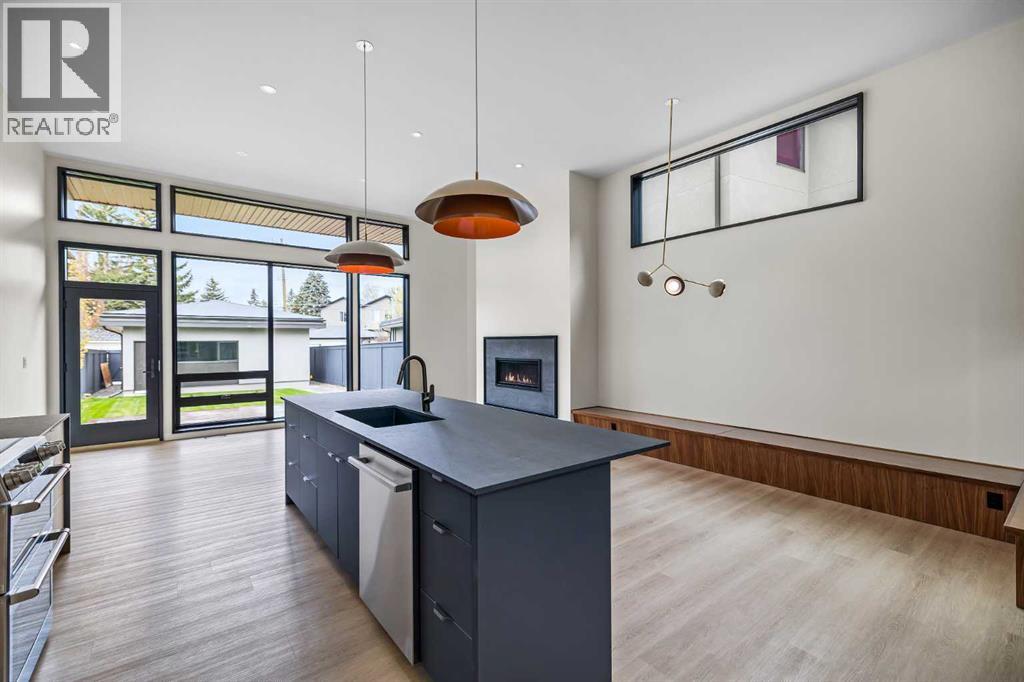 Single Family House for Sale in D Willow Crescent SW Spruce Cliff Calgary 