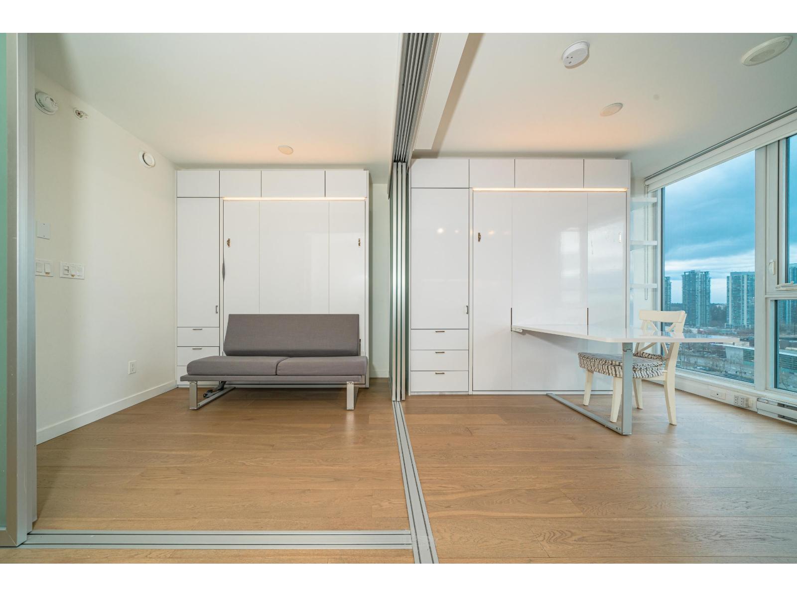 1401 13438 CENTRAL AVENUE, Surrey