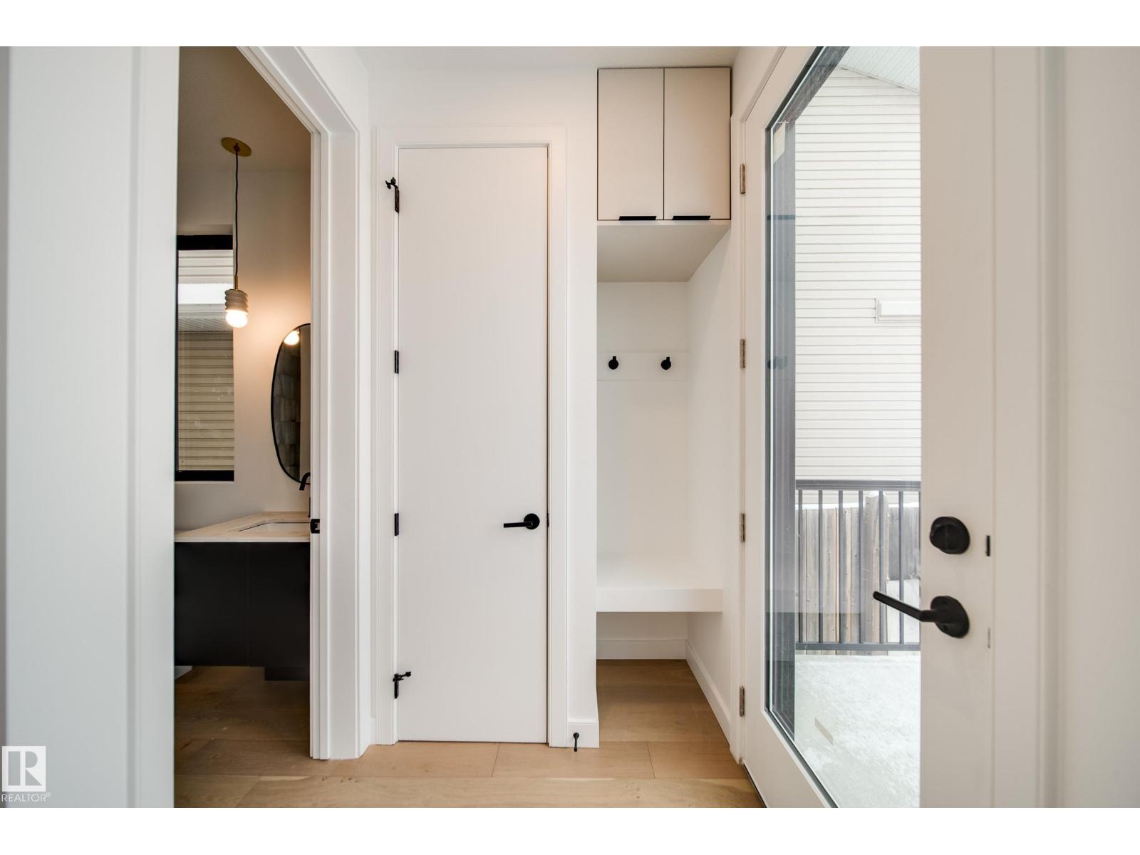 7540 80 AV NW, Edmonton