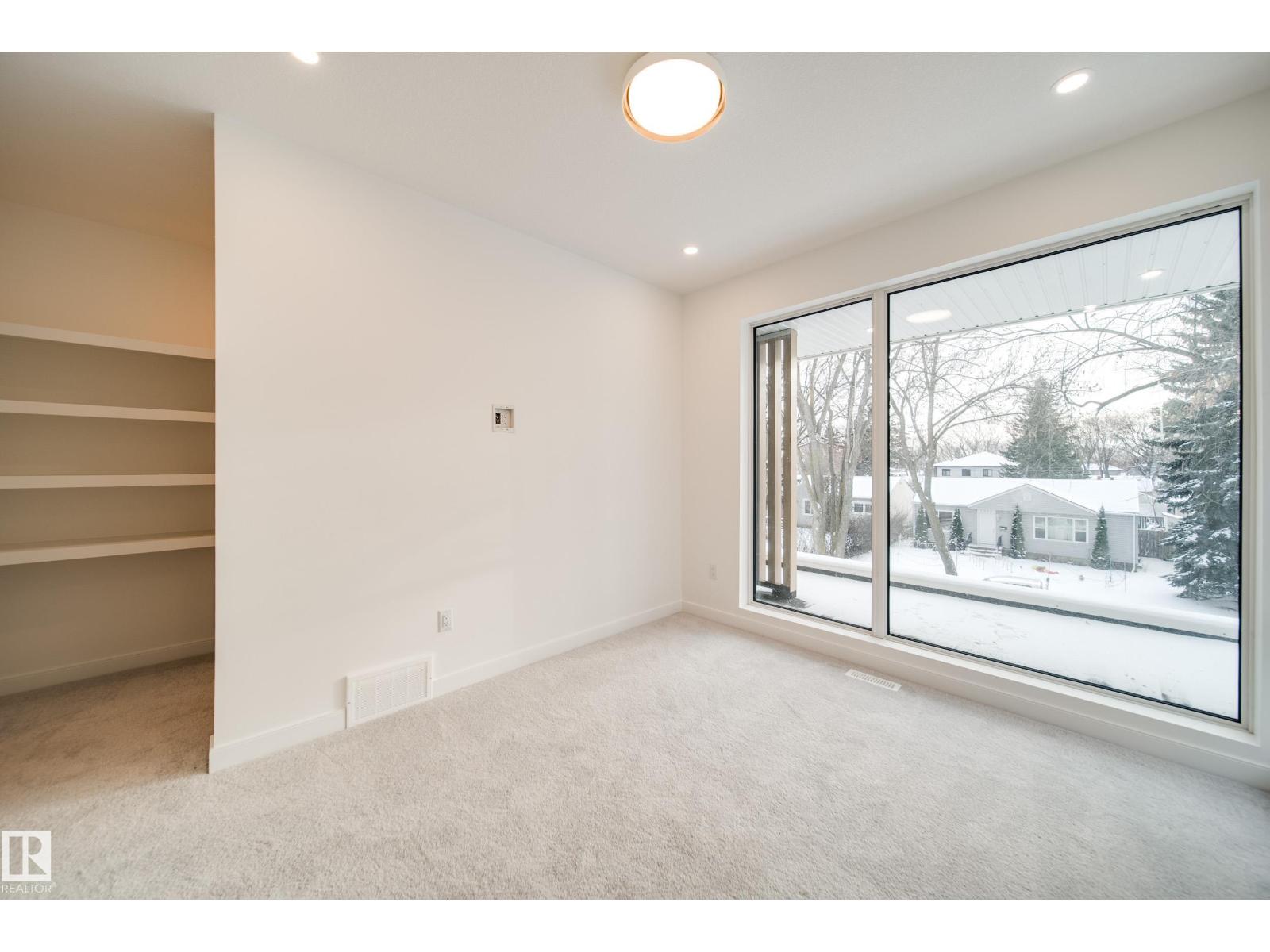 7540 80 AV NW, Edmonton