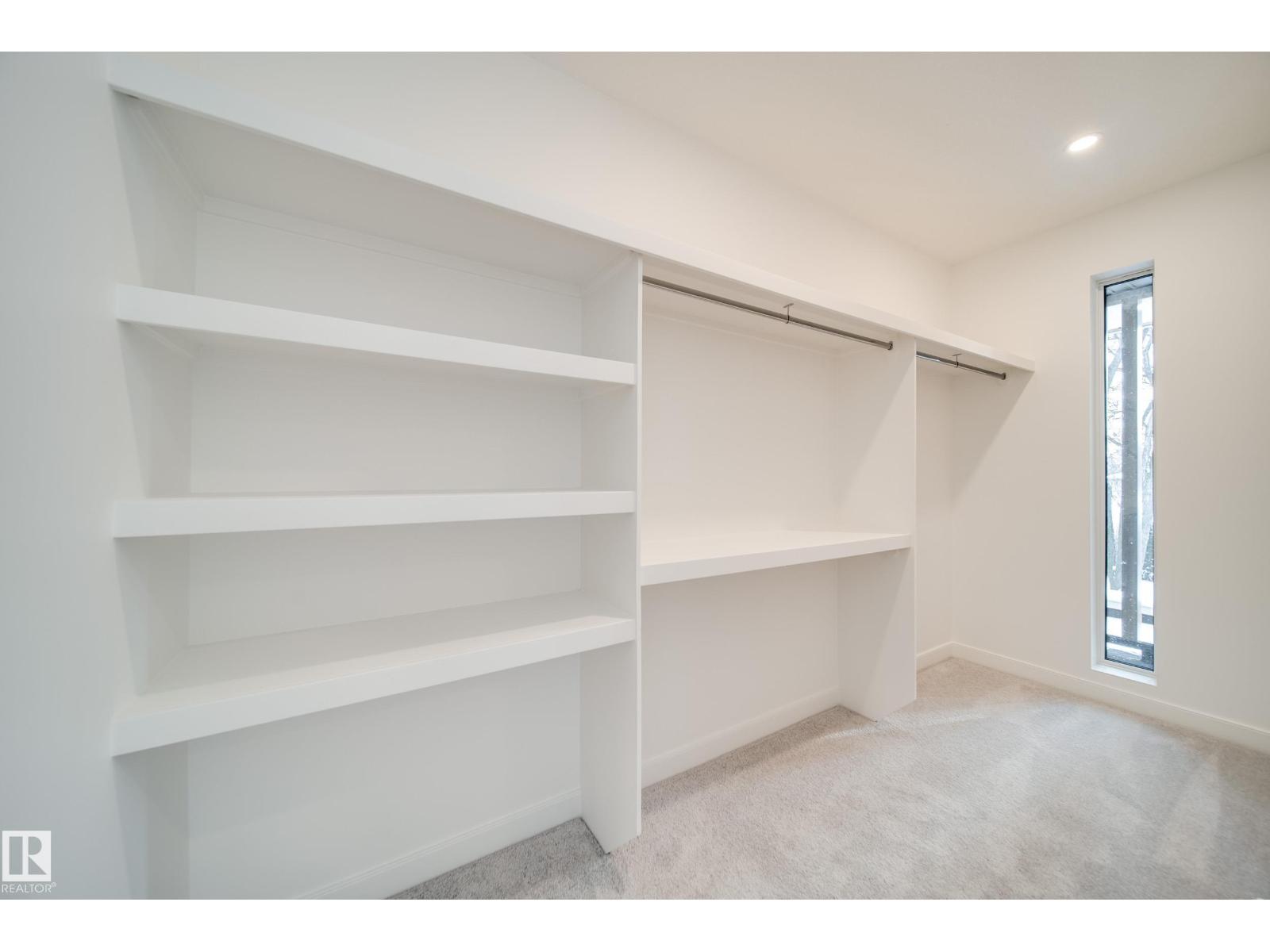 7540 80 AV NW, Edmonton