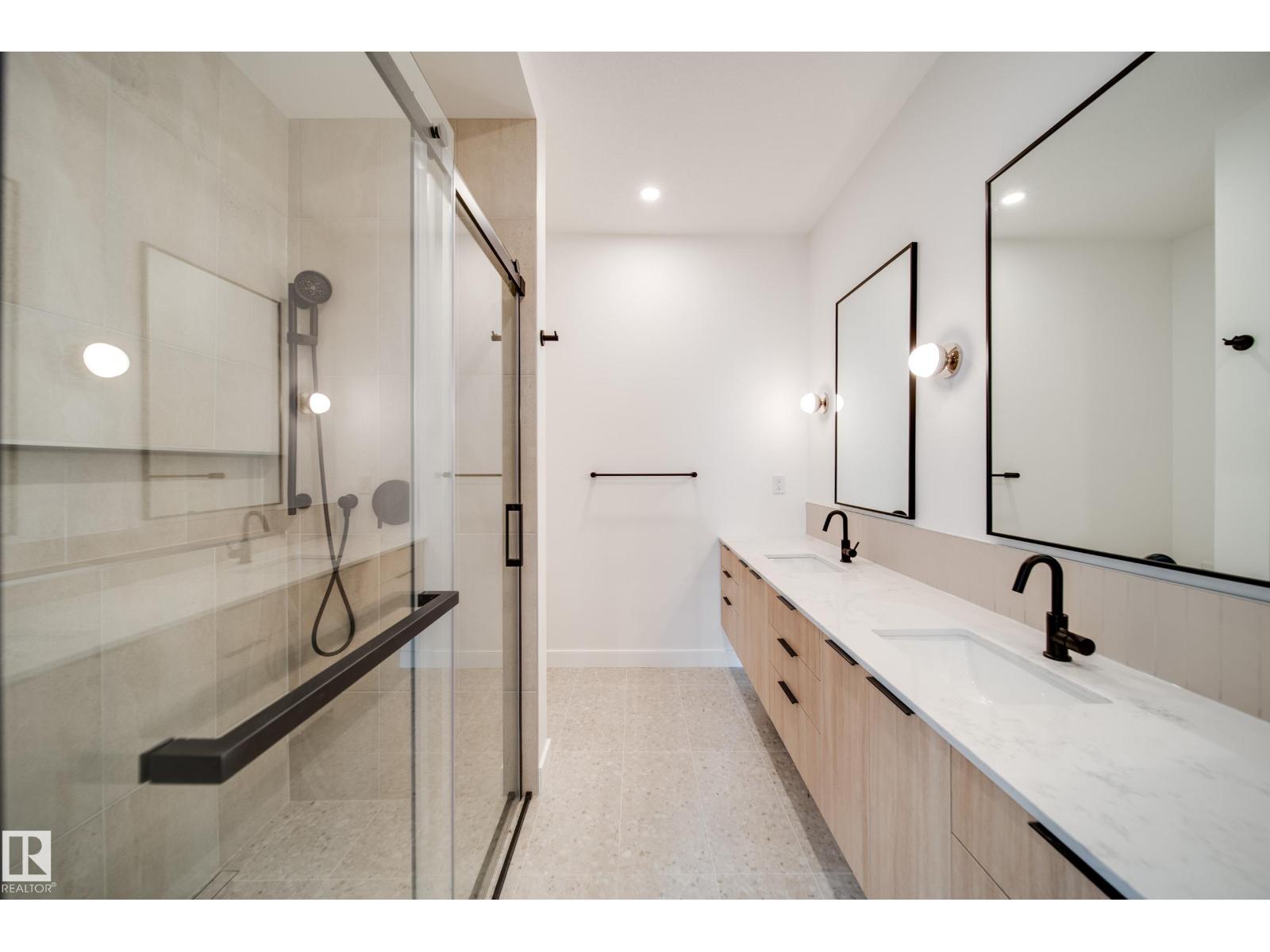 7540 80 AV NW, Edmonton